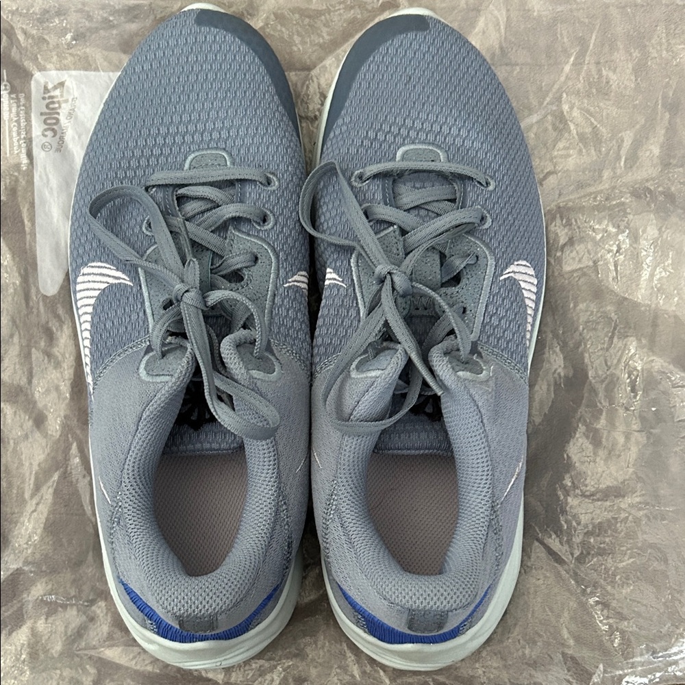 Women’s Nike Gray lace-up Sneakers